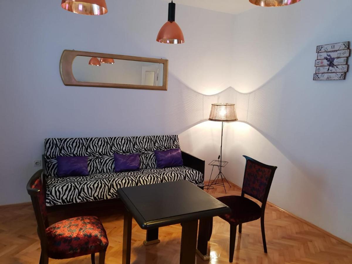 Apartman Pem Pula Luaran gambar